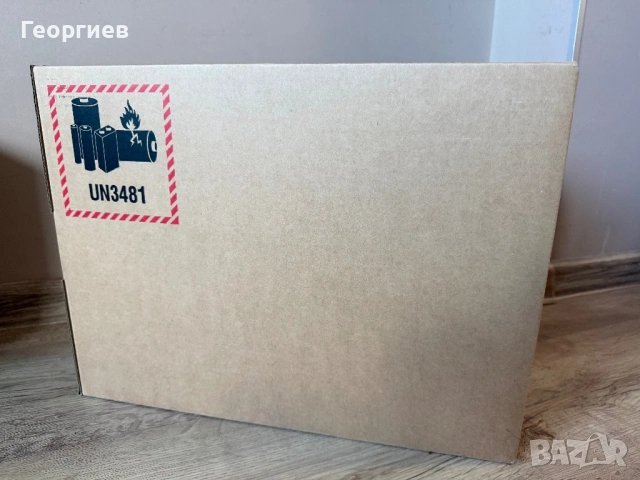 Apple MacBook Air 13” от 2025 г. с чип M4, снимка 4 - Лаптопи за дома - 54154798