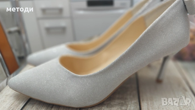 Красиви дамски обувки с ток 7.5 см
