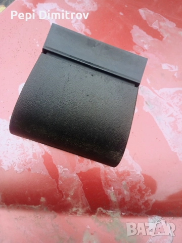 Пепелник за Audi A2 Hatchback (02.2000 - 08.2005), № 8Z0 857 951 6PS, снимка 5 - Части - 51982738