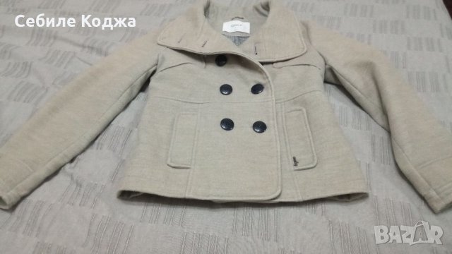 Късо палто S размер, снимка 1 - Палта, манта - 34478800