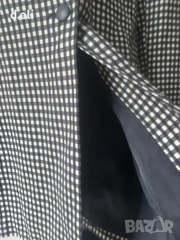 ESCADA Original Size M Страхотно манто 100% Вълна , снимка 7 - Палта, манта - 47705205