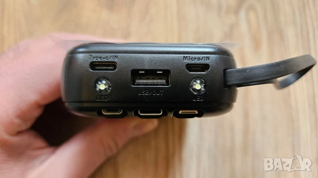 Външна преносима батерия 20000 mAh, снимка 7 - Външни батерии - 53933745