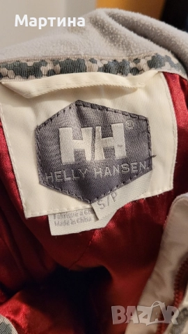 Дамско зимно бяло яке Helly Hansen , снимка 3 - Якета - 52015187