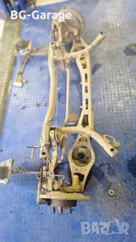 vw touran , bxe 1.9tdi на Части  , мост, снимка 7 - Части - 51838184