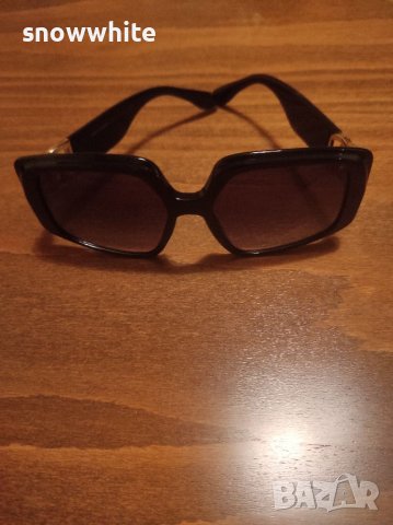 Чисто нови слънчеви очила Долче и Габана 100 % оригинални 