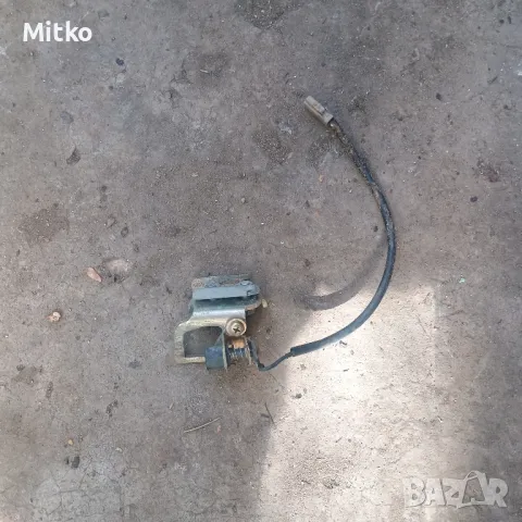 Бутон Плафон Багажник За Тойота Карина Седан 1995г / Toyota Carina Sedan 1995y, снимка 2 - Части - 47536335