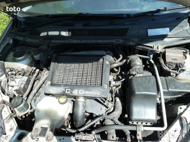 Toyota RAV 4 2.0 D4D, снимка 9 - Автомобили и джипове - 36757561