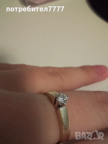 Дамски диамантен златен пръстен, снимка 4 - Пръстени - 53136260