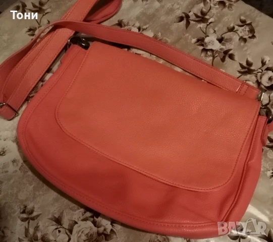 Нова Кожена Дамска Чанта , снимка 9 - Чанти - 51380430