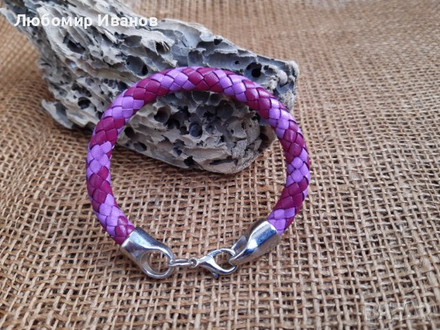 Плетени гривни, колиета и др. Богат избор на цветове, размери и модели. Естествена кожа, снимка 9 - Други - 8572495