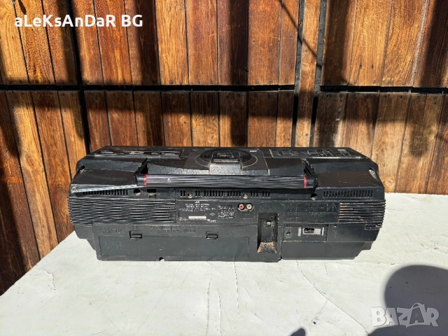 Радио касетофон jvc rc-x3, снимка 2 - Радиокасетофони, транзистори - 54295311
