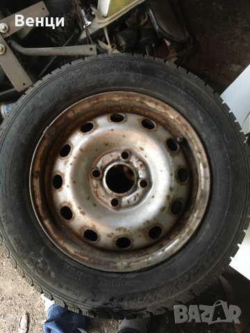 Зимни гуми рено, снимка 3 - Автомобили и джипове - 39570633