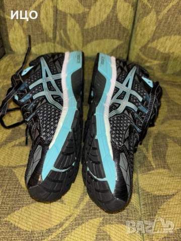 Дамски маратонки ASICS gel-convector, снимка 6 - Маратонки - 51762879