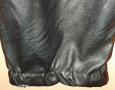 НОВ дамски спортно-елегантен панталон, имитиращ кожа. Размер S/M, снимка 1 - Панталони - 42418304