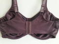 Вносен лилав сутиен от Америка 80DD, снимка 3