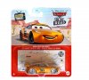Оригинална количка Cars Racing Center CRUZ RAMIREZ / On The Road / Disney / Pixar 