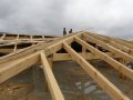 Цялостно изграждане на нов покрив  Пренареждане на керемиди  Поставяне на битумни керемиди, снимка 11