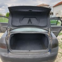 Audi A4 1.9 131 5ск AWX НА ЧАСТИ, снимка 13 - Автомобили и джипове - 36625042