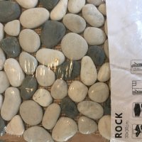 Мозайка 30х30 , речни камъни върху мрежа, внос Франция, снимка 2 - Гранитогрес и плочки - 30536751