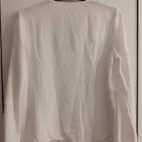 Блуза от Лондон , снимка 2 - Блузи с дълъг ръкав и пуловери - 44497605