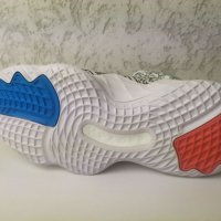 Дамски маратонки Adidas, снимка 5 - Маратонки - 39669944