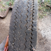Стари гуми 6.50-16 , снимка 3 - Селскостопанска техника - 44712020