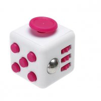 Aнтистрес кубче за деца/ фиджет кубче за игра/ fidget cube играчка , снимка 3 - Образователни игри - 31699556