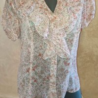 Ефирна блуза на цветя, снимка 2 - Корсети, бюстиета, топове - 40538063