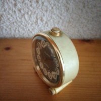 Часовник, будилник SLAVA-11 JEWELS, снимка 3 - Други ценни предмети - 31339304