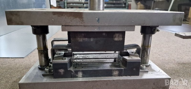 матрица за обтегачи и конзоли 5 и 6 инча за безшевни улуци, снимка 1