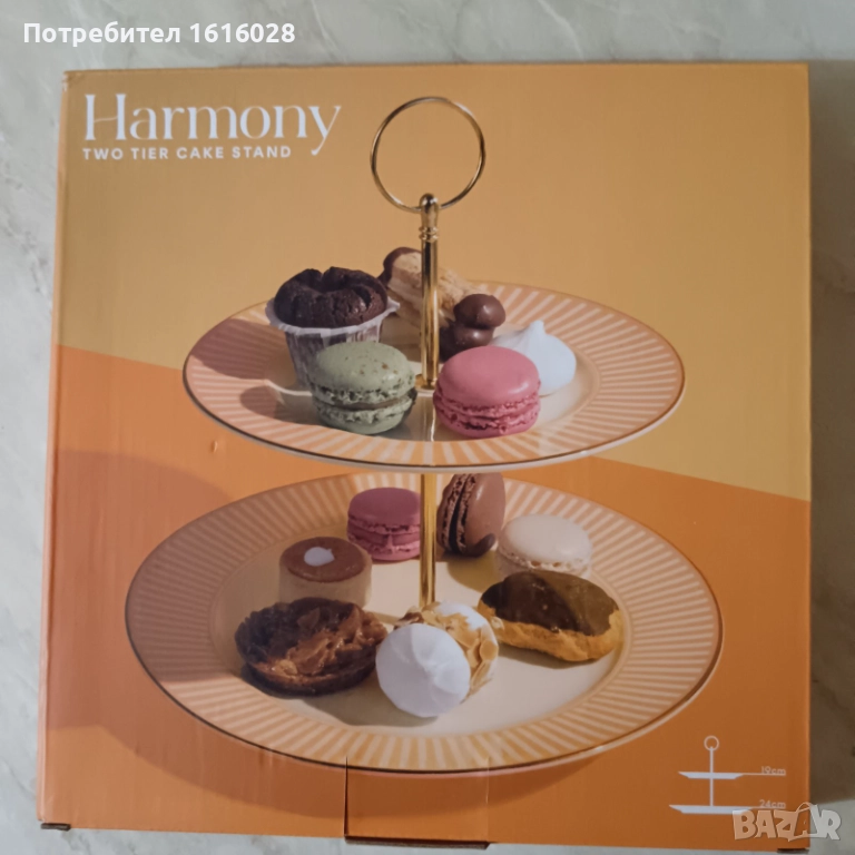 Нов порцеланов поднос - стойка за мъфини,сладки,бонбони и др. на две нива., снимка 1
