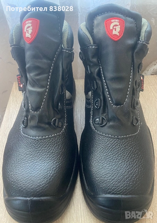 Работни обувки с бомбе, снимка 1