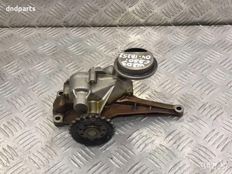 Маслена помпа Mercedes C320i,W203,4Matic,2004г., снимка 1