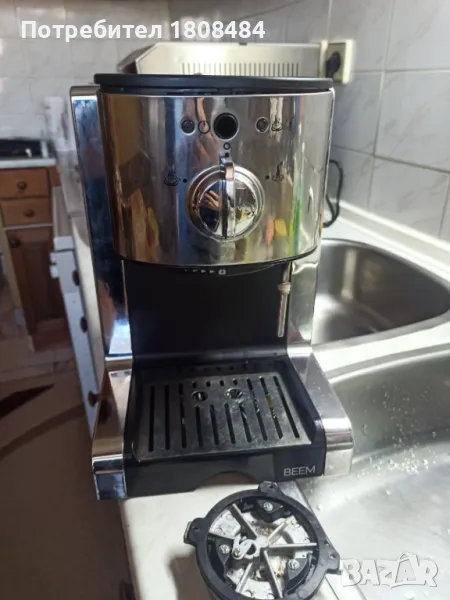 Кафемашина ВЕЕМ за части, всичко работи без платката, снимка 1
