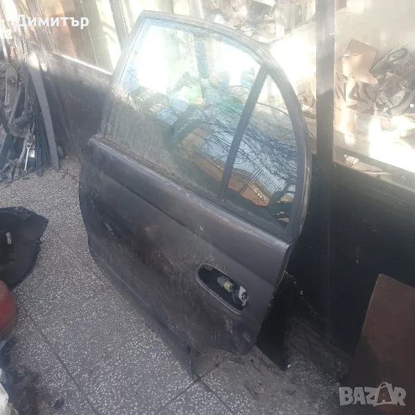 Врата Задна Лява За Тойота Карина Седан 1995г / Toyota Carina Sedan 1995y, снимка 1