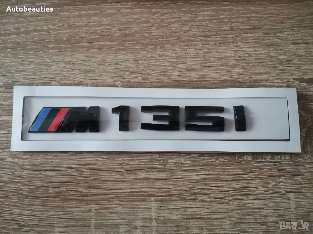 BMW M135i черна емблема малък размер, снимка 1