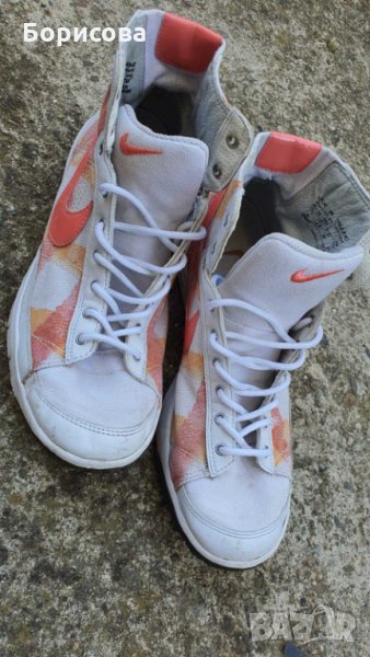 Дамски кецове Nike, снимка 1