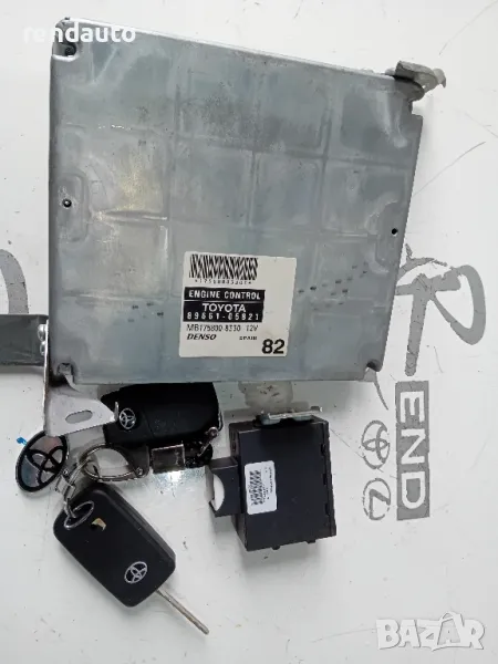 89661-05821 Компютър с ключ и имобилайзер Toyota Avensis T25 2ad 2003-2008г., снимка 1