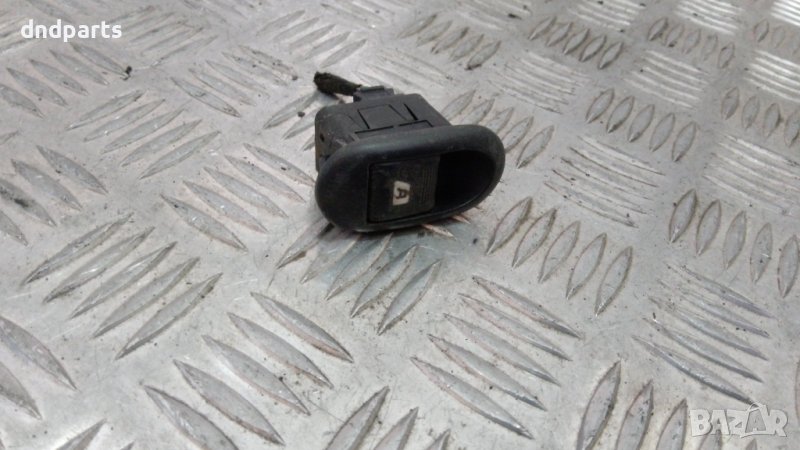 Бутон стъкло Citroen C3 1.4HDI 2004г., снимка 1