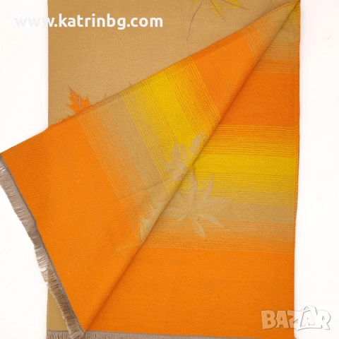 Шал и ръкавици в бежово и оранжево – луксозен подарък за жена Код на продукта:DAK-0035, снимка 3 - Подаръци за жени - 52201304