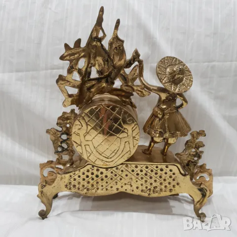 Стар настолен кварцов месингов часовник, снимка 4 - Антикварни и старинни предмети - 48372315