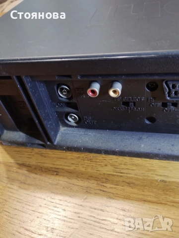 Видеокасетофон Panasonic, снимка 6 - Плейъри, домашно кино, прожектори - 53134423