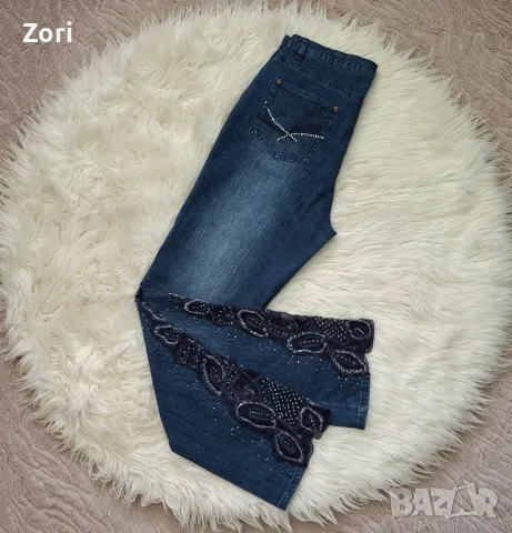 УНИКАЛНИ дънки с дантела и камъчета и синци по нея, снимка 9 - Дънки - 48082506