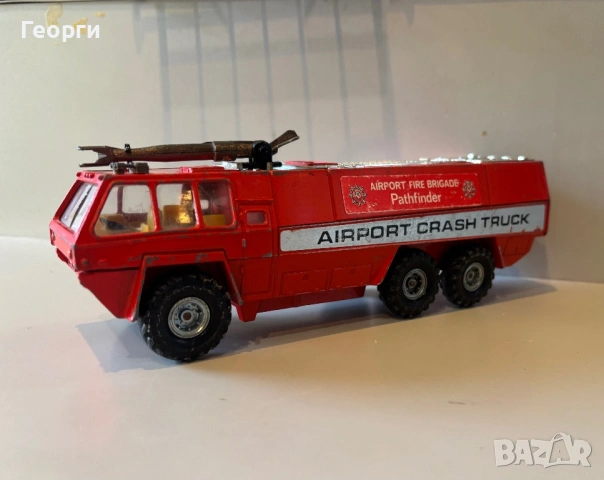 Corgi Метално камионче пожарна, снимка 18 - Колекции - 53923458