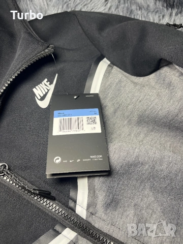 Nike Tech Fleece - размер М, снимка 3 - Спортни дрехи, екипи - 53911529