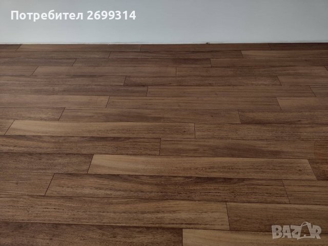 Демонтиран ламиниран паркет, снимка 2 - Други стоки за дома - 37478641