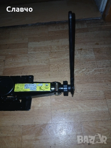 Тампонен крик мерцедес А-класа,Б-класа нов оем