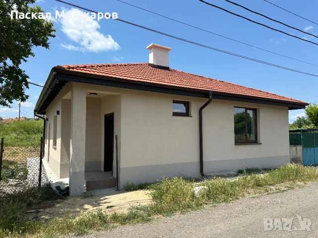 Едноетажна къща в село Ливада, снимка 5 - Къщи - 50735381