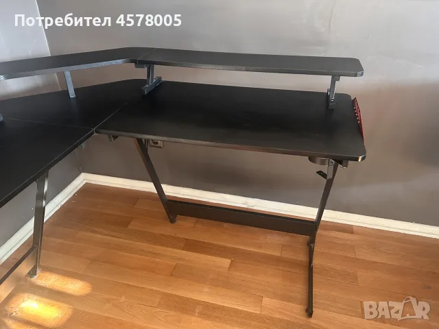 Ъглово геймърско бюро, снимка 3 - Геймърски - 56448336