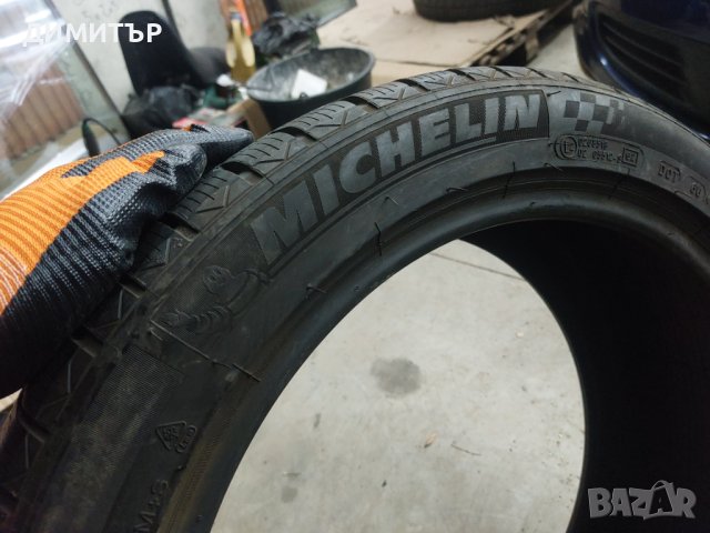 1бр. Нова зимна гума Michelin 225 45 18 , снимка 3 - Гуми и джанти - 44144030